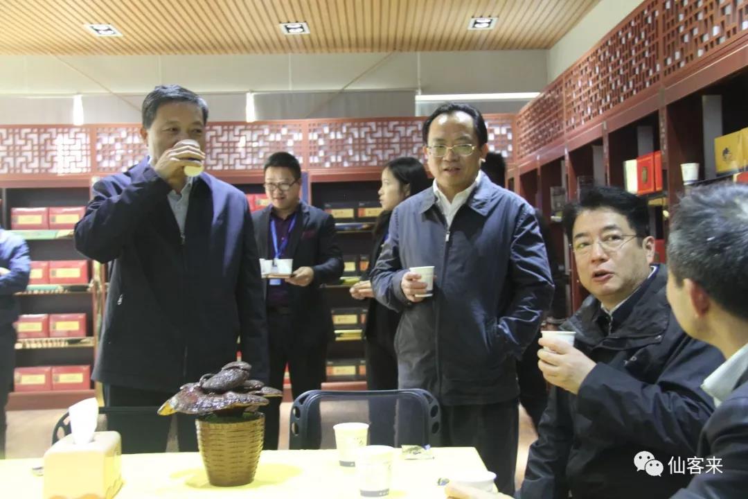 杭州亞運(yùn)會(huì)官方靈芝產(chǎn)品供應(yīng)商|杭州亞運(yùn)會(huì)官方供應(yīng)商|中國靈芝十大品牌|仙客來靈芝|仙客來靈芝破壁孢子粉|仙客來孢子油|仙客來靈芝飲片|仙客來破壁孢子粉|靈芝孢子油|孢子粉|靈芝破壁孢子粉|靈芝|中華老字號