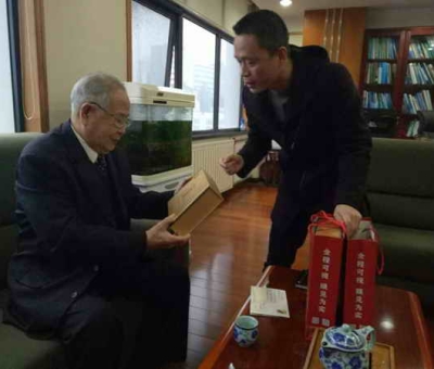 ?十三萬(wàn)元仙客來(lái)靈芝為院士們健康保駕護(hù)航