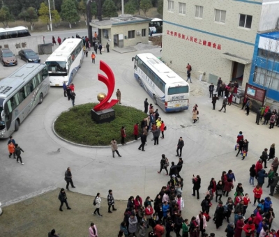 仙客來(lái)靈芝園景區(qū)有序恢復(fù)跨省團(tuán)隊(duì)旅游業(yè)務(wù)